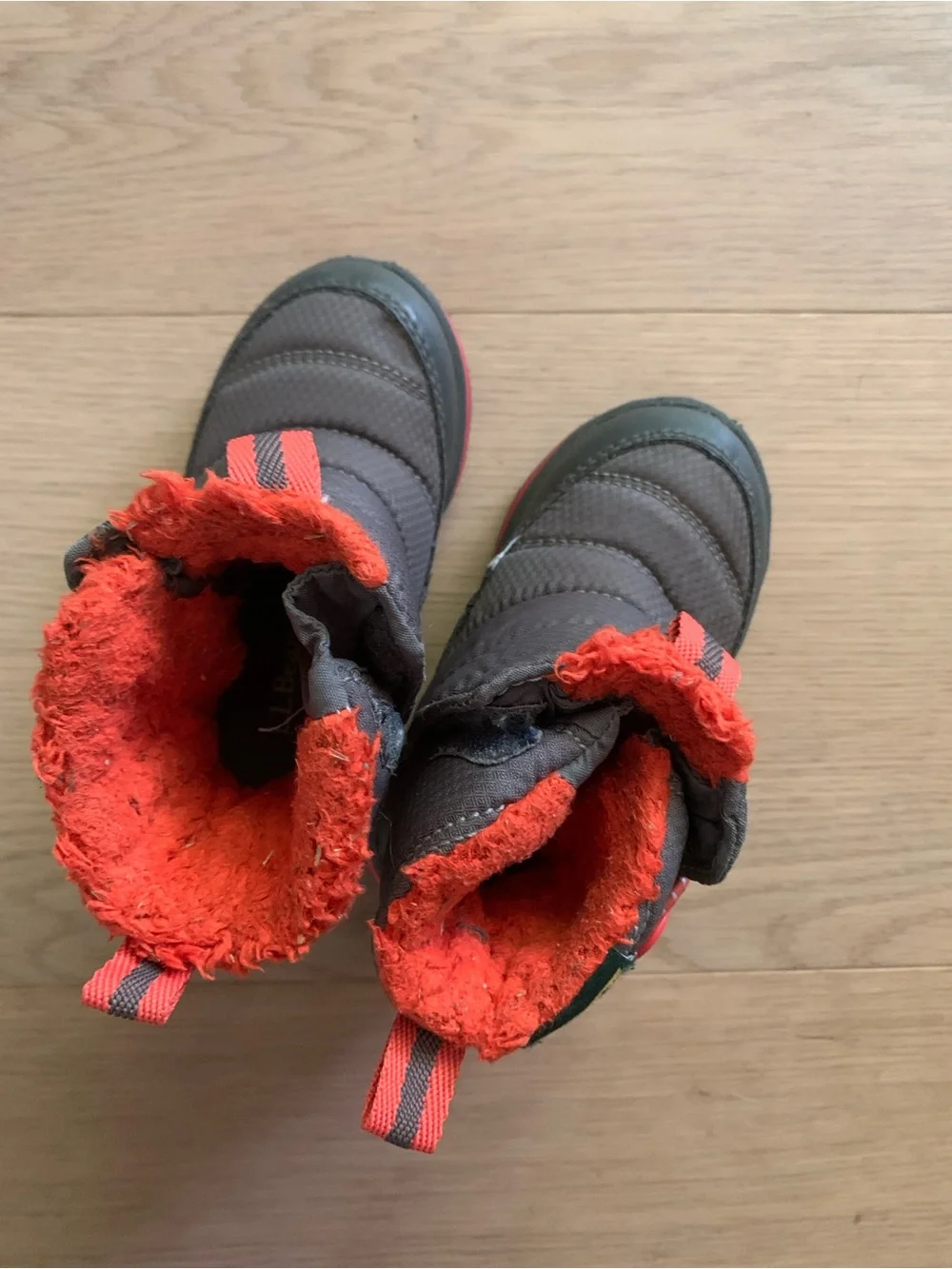 L.L.Bean Kids Size 6 Boys Waterproof Snow Boots 100g PrimaLoft Winter Outdoor